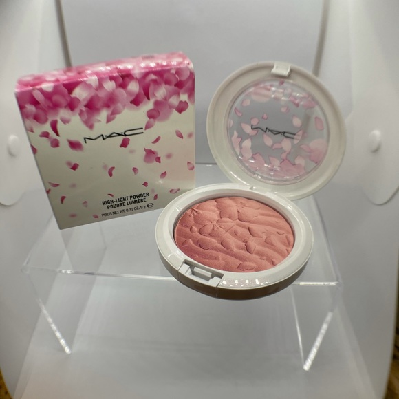 MAC highlight powder - Picture 4 of 4